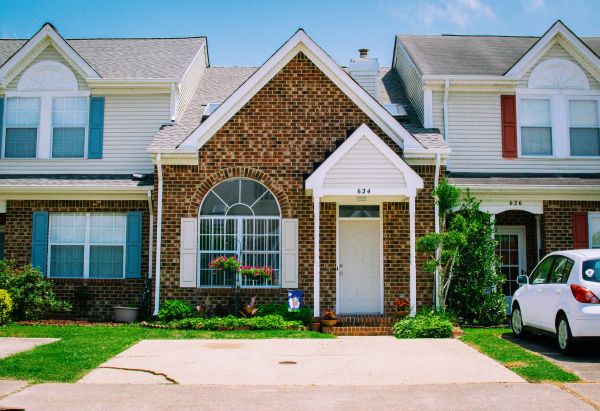 Comparatif des meilleures agences pour acheter une maison à Mont-de-Marsan